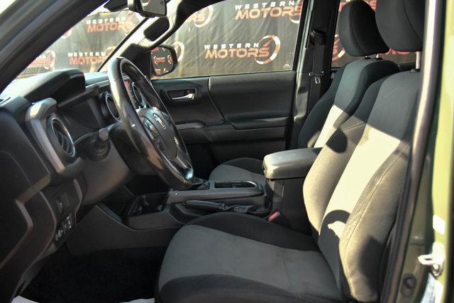Photo of 2022 Green Toyota Tacoma
