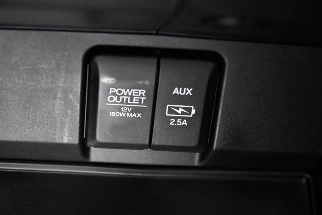 Photo of 2022 Black Honda Pilot