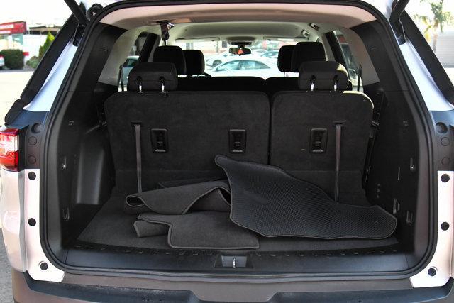 Photo of 2020 Silver Ice Metallic Chevrolet Traverse