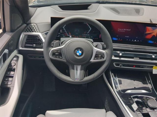Photo of 2026 Tanzanite Blue II Metallic BMW X7