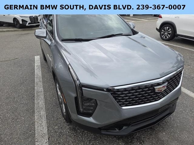 Photo of 2024 Silver Metallic Cadillac XT4