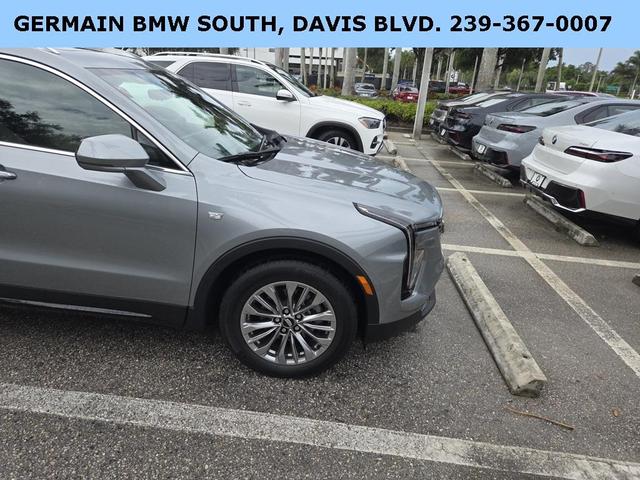 Photo of 2024 Silver Metallic Cadillac XT4