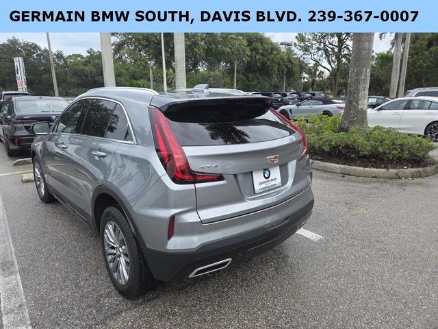 Photo of 2024 Silver Metallic Cadillac XT4