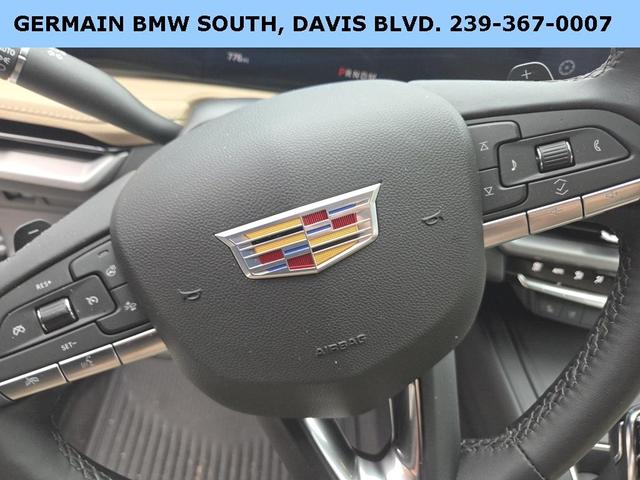 Photo of 2024 Silver Metallic Cadillac XT4