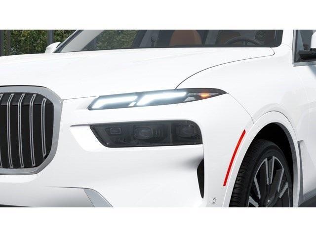 Photo of 2026 Mineral White Metallic BMW X7