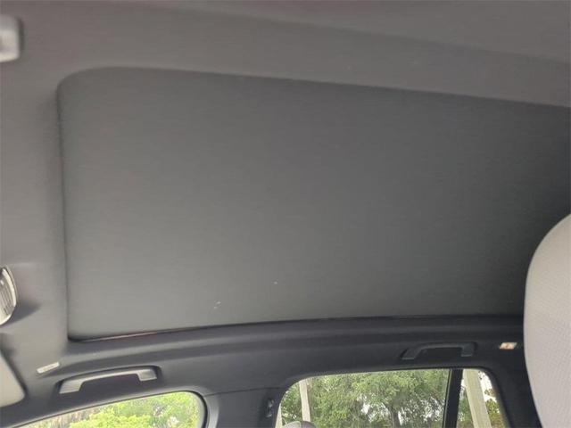 Photo of 2026 Tanzanite Blue II Metallic BMW X5