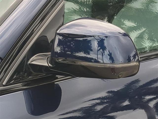 Photo of 2026 Tanzanite Blue II Metallic BMW X5