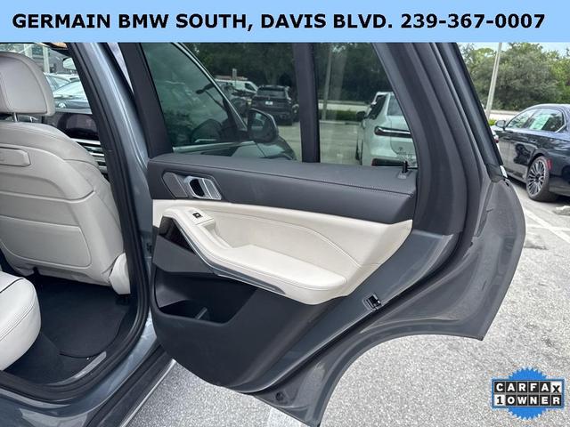 Photo of 2025 Skyscraper Gray Metallic BMW X5 PHEV