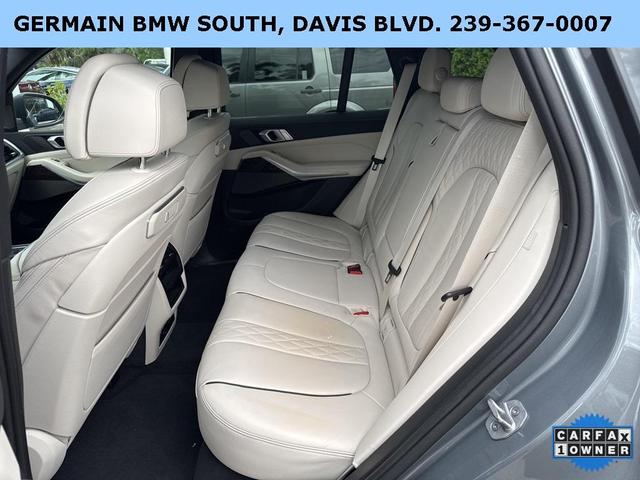 Photo of 2025 Skyscraper Gray Metallic BMW X5 PHEV