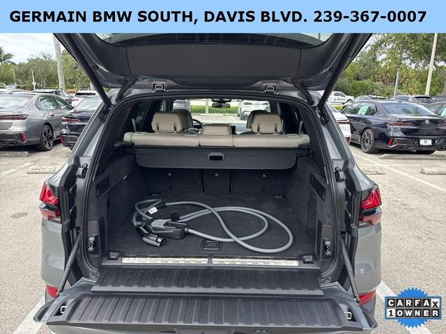 Photo of 2025 Skyscraper Gray Metallic BMW X5 PHEV