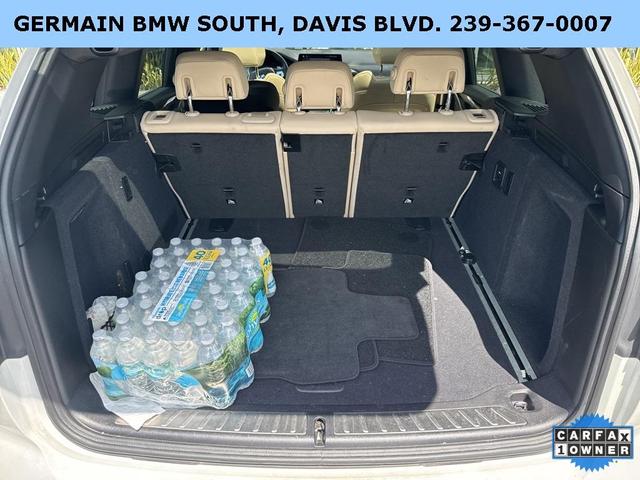 Photo of 2022 Alpine White BMW X3