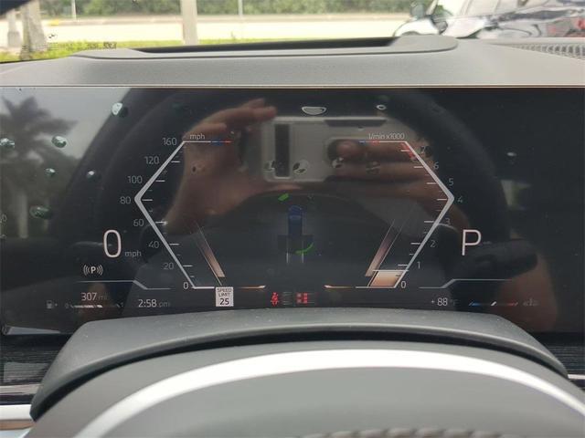 Photo of 2026 Tanzanite Blue II Metallic BMW X5