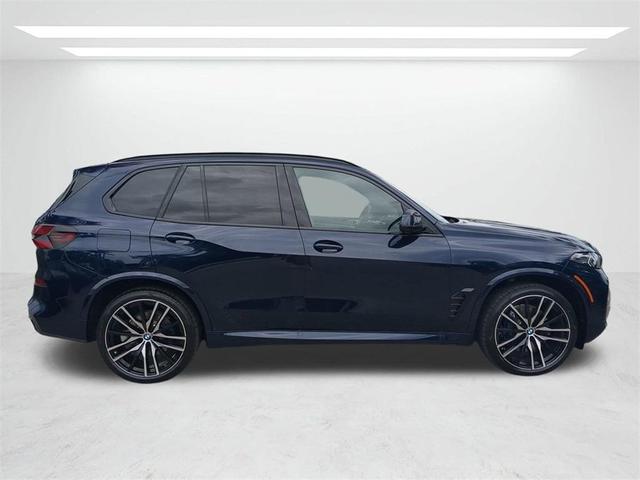 Photo of 2026 Tanzanite Blue II Metallic BMW X5