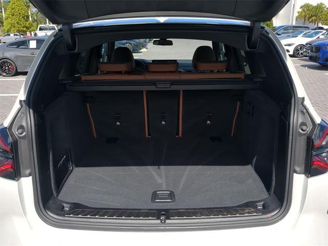 Photo of 2024 Mineral White Metallic BMW X3