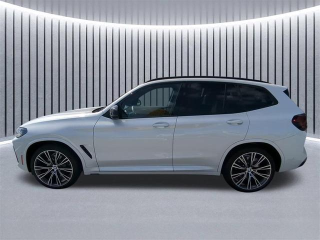 Photo of 2024 Mineral White Metallic BMW X3