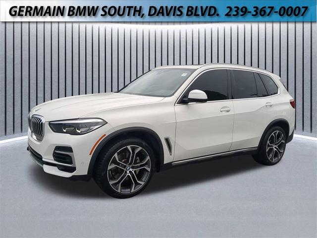 Photo of 2023 Alpine White BMW X5