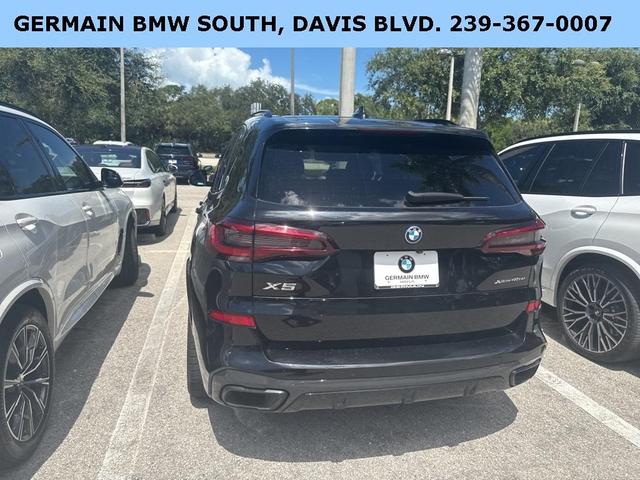 Photo of 2022 Black Sapphire Metallic BMW X5 PHEV