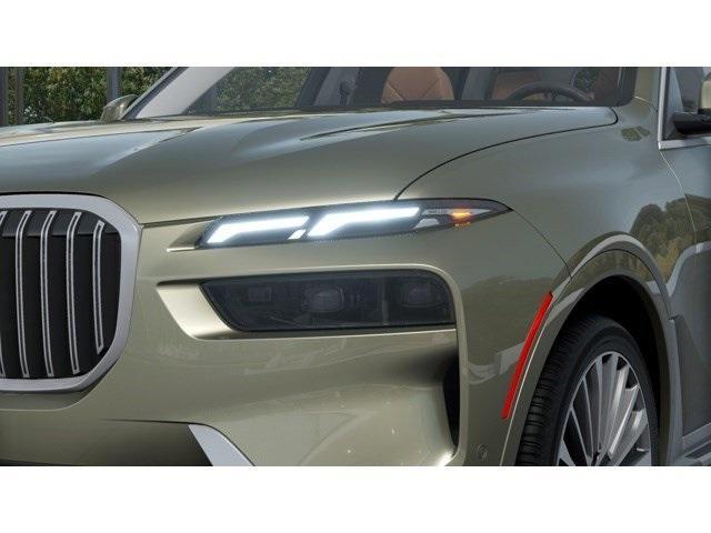 Photo of 2026 Manhattan Green Metallic BMW X7