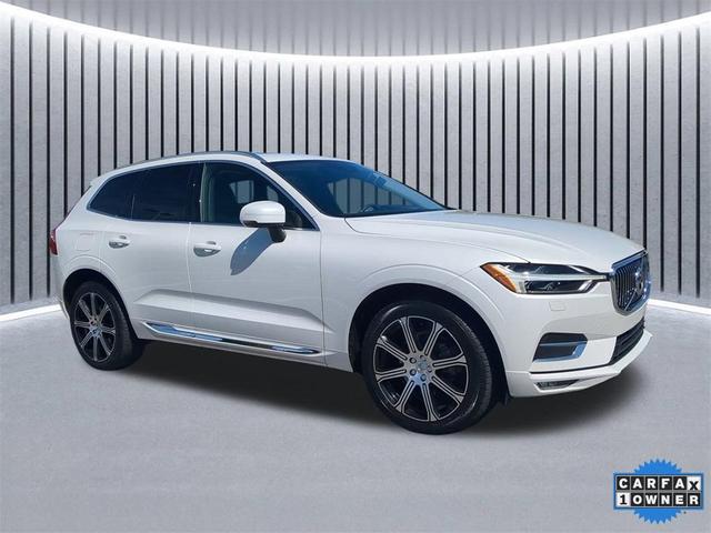 Photo of 2020 Crystal White Metallic Volvo XC60