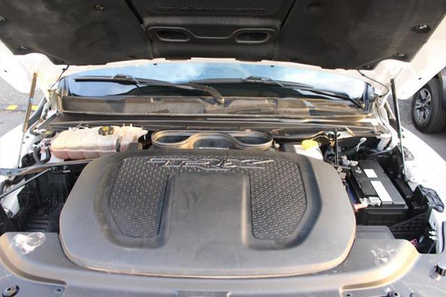 Photo of 2022 Bright White Clearcoat RAM 1500