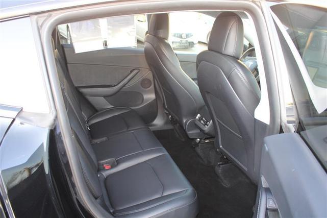 Photo of 2022 Solid Black Tesla Model Y
