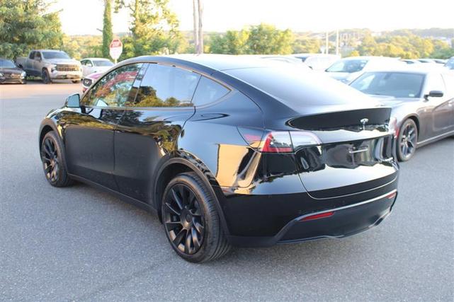 Photo of 2022 Solid Black Tesla Model Y