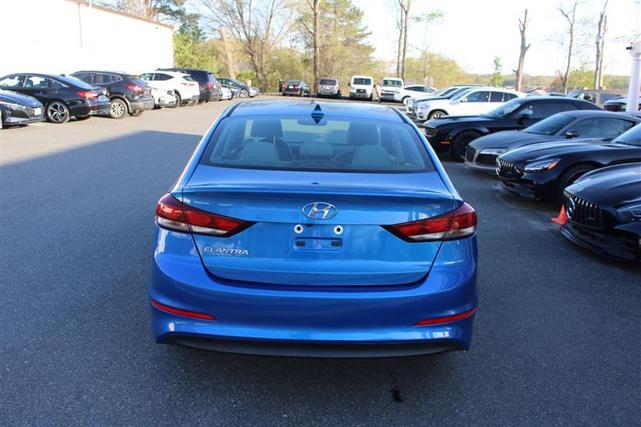 Photo of 2018 Electric Blue Metallic Hyundai ELANTRA
