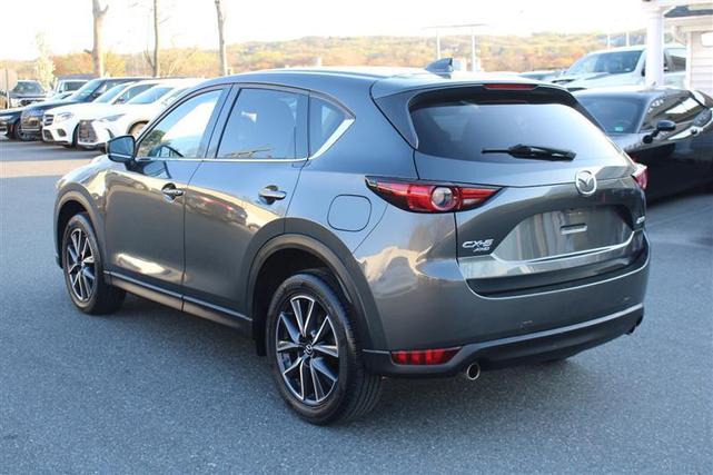 Photo of 2017 Machine Gray Metallic Mazda CX-5