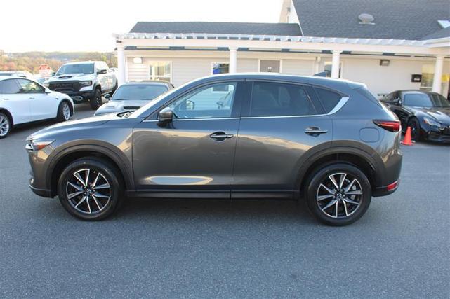 Photo of 2017 Machine Gray Metallic Mazda CX-5