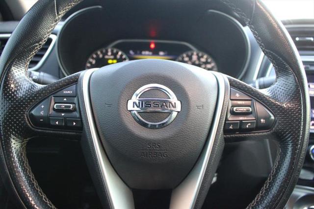 Photo of 2022 Brilliant Silver Metallic Nissan Maxima