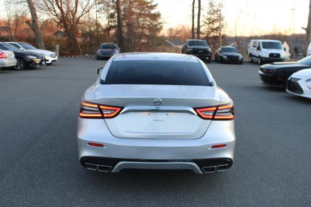 Photo of 2022 Brilliant Silver Metallic Nissan Maxima