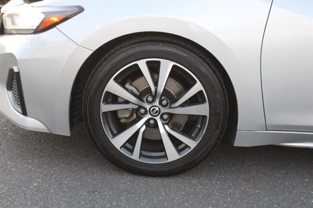 Photo of 2022 Brilliant Silver Metallic Nissan Maxima
