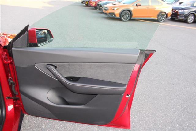 Photo of 2021 Red Multi-Coat Tesla Model Y