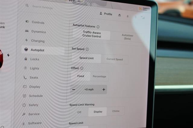 Photo of 2021 Red Multi-Coat Tesla Model Y