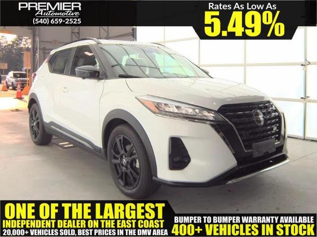 Photo of 2021 Aspen White Tricoat Nissan Kicks