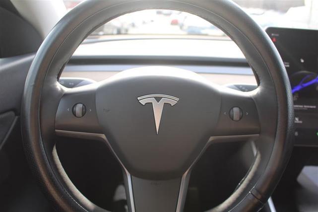 Photo of 2021 Solid Black Tesla Model Y