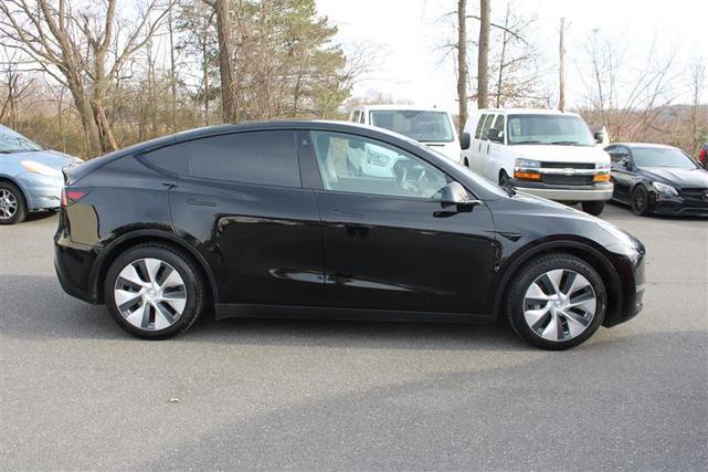 Photo of 2021 Solid Black Tesla Model Y