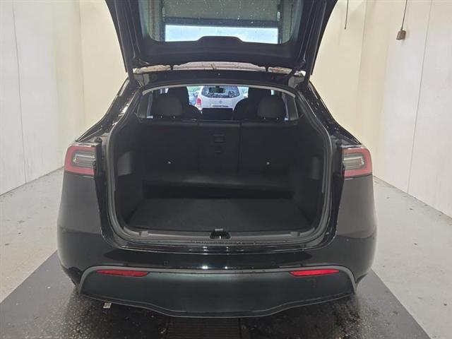 Photo of 2022 Solid Black Tesla Model Y
