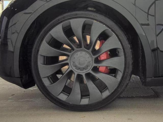 Photo of 2022 Solid Black Tesla Model Y