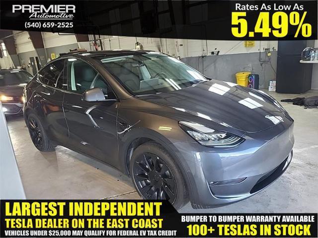 Photo of 2022 Midnight Silver Metallic Tesla Model Y