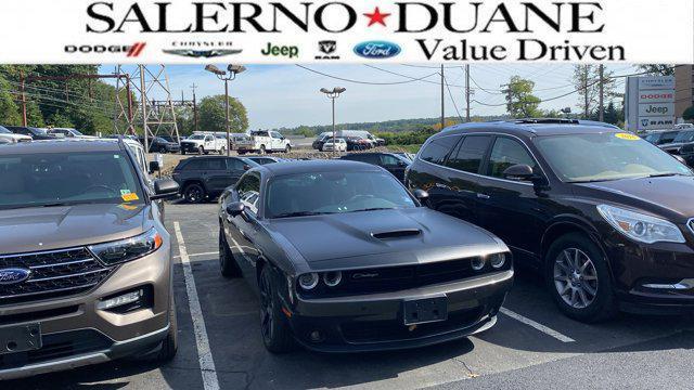 Photo of 2017 Granite Pearlcoat Dodge Challenger