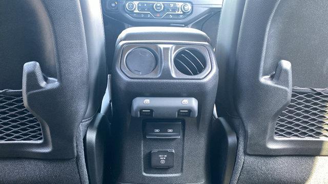 Photo of 2025 Black Clearcoat Jeep Wrangler