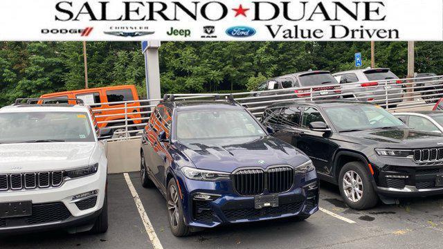 2022 BMW X7