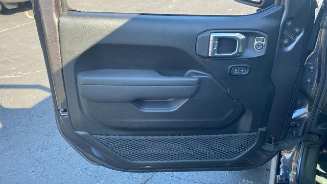 Photo of 2025 Granite Crystal Metallic Clearcoat Jeep Wrangler
