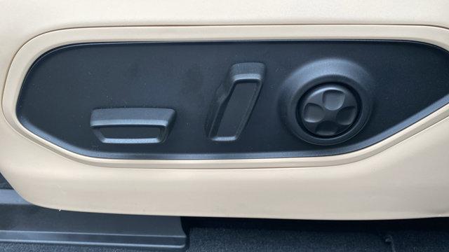 Photo of 2025 Baltic Gray Metallic Clearcoat Jeep Grand Cherokee