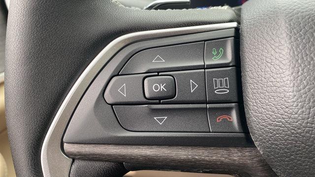 Photo of 2025 Baltic Gray Metallic Clearcoat Jeep Grand Cherokee