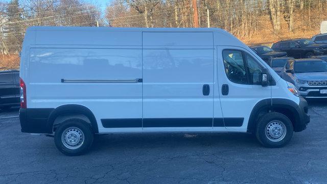 Photo of 2025 Bright White Clearcoat RAM ProMaster 2500