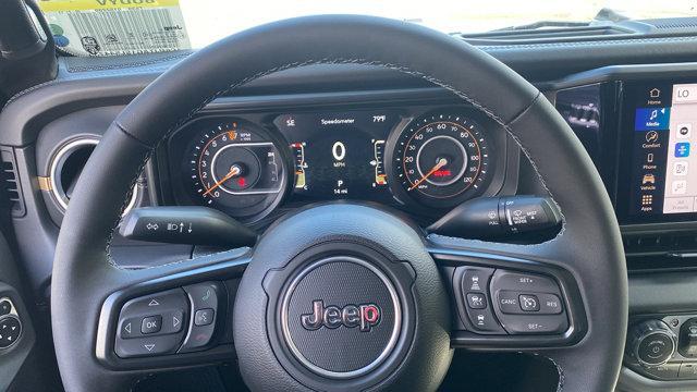 Photo of 2025 Black Clearcoat Jeep Gladiator