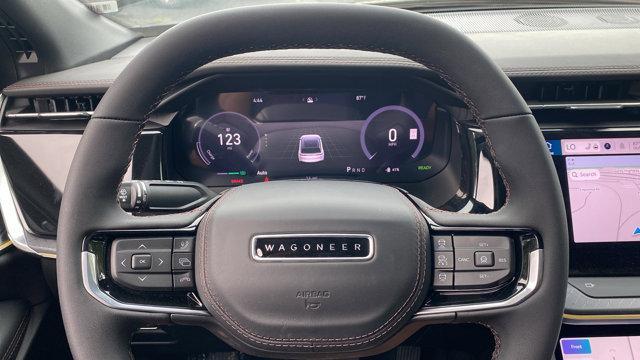 Photo of 2025 Diamond Black Crystal Pearlcoat Jeep Wagoneer S