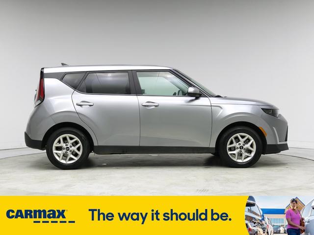 Photo of 2023 Silver Kia Soul